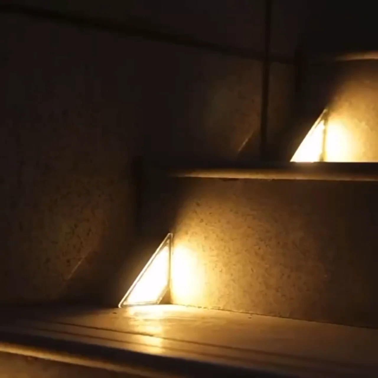 (2 PCS)  LED Solar Step Lights Outdoor Garden Path Porch Deck Stairs Lamp Yard Waterproof