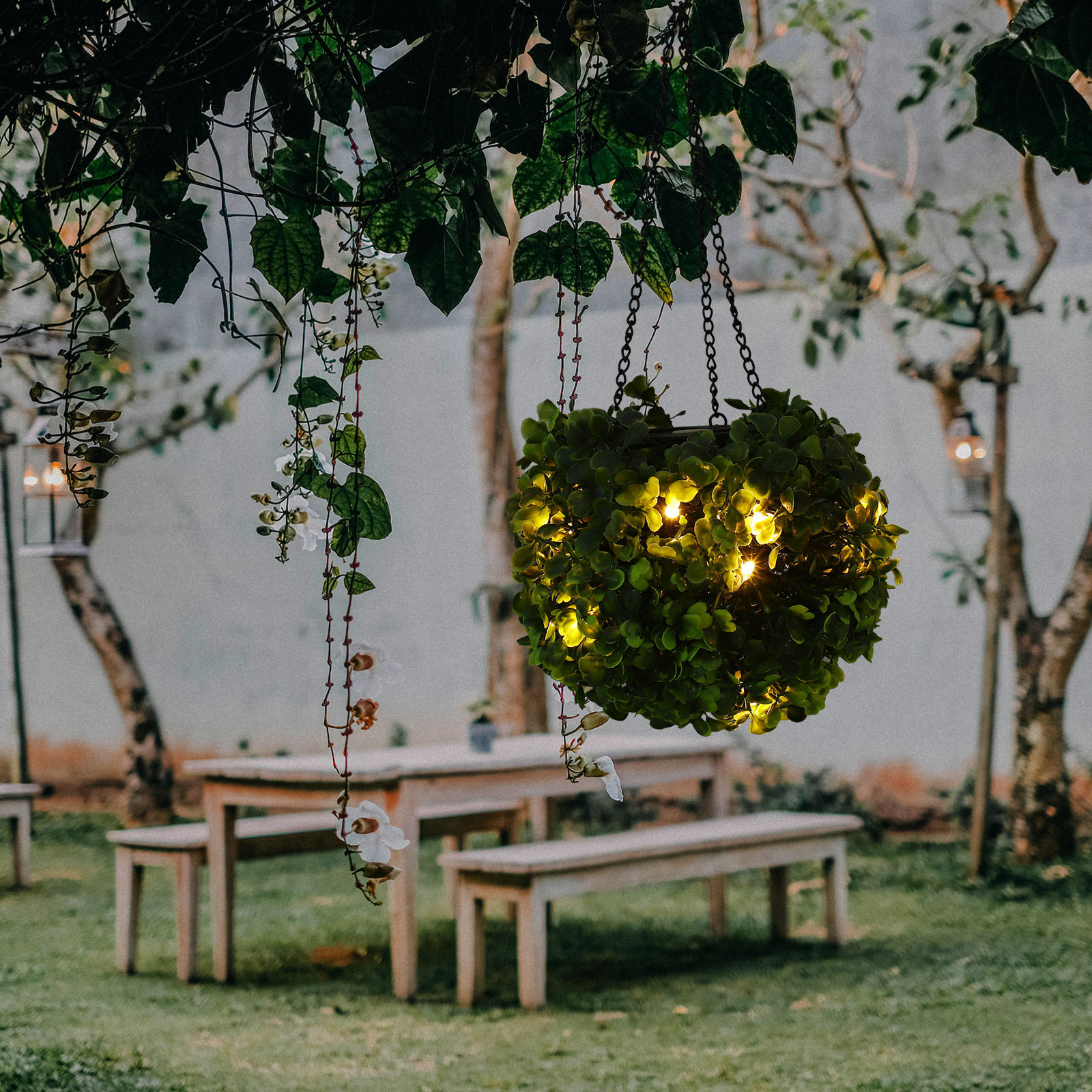Solar Hanging Plants Lamp Artificial LED Lighted Topiary Balls Iron Pink Home Decor Garden Outdoor Scene Layout Wedding Seasonal