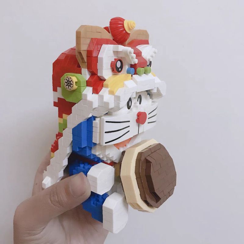 Anime Doraemon Cat Robot Lion Dance Dorayaki Food Animal Mini Diamond Blocks Bricks Building Toy for Children