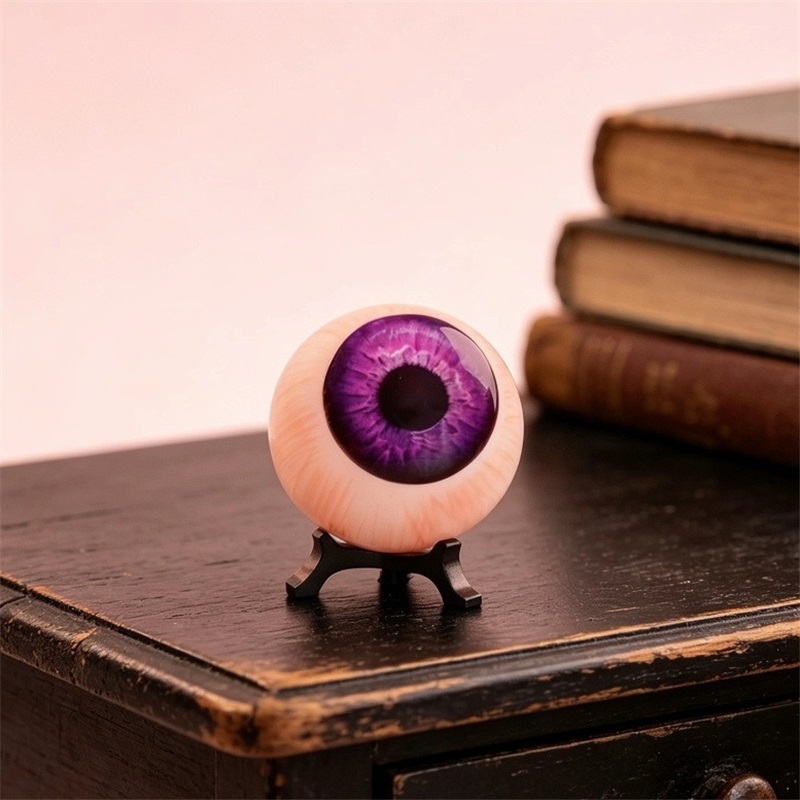 Realistic Eyeball Halloween Ornament Resin Creative Home Desktop Decoration Eye Prop