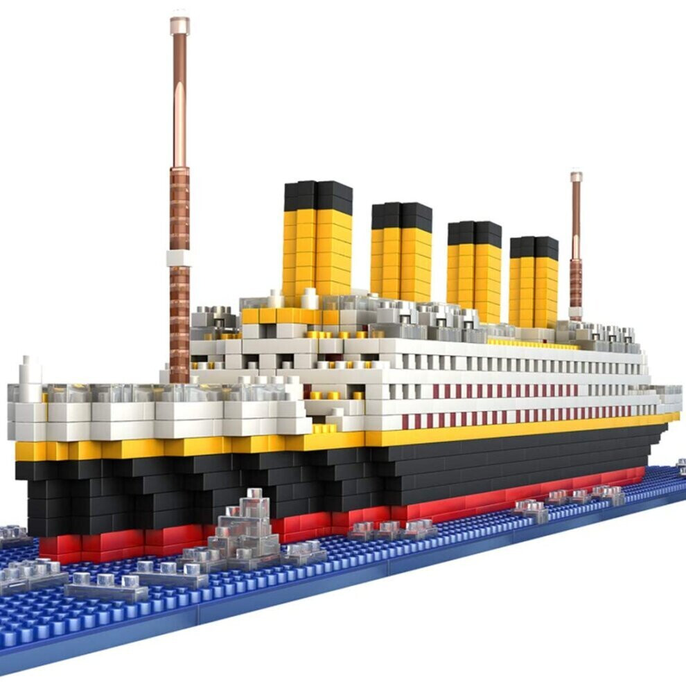1860Pcs Titanic Shape Model Building Construction Toys Blocks Model Toys