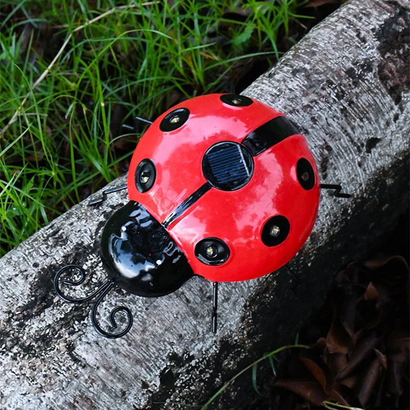 (Warm White) Outdoor Solar Ladybug Lamp Waterproof Garden Statue Wall Hanging Light Powered Light For Garden Outdoor Decetion LED Solar Lamp