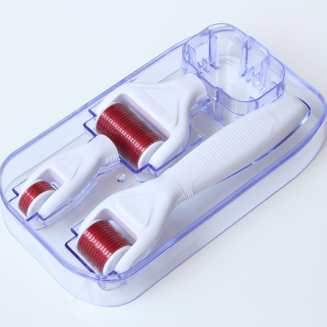 (White Red) Derma Roller 4 in 1 Microneedle Dermaroller Needling Rollers Microneedle System Massager Therapy Tools for Skin Care Hair Growth Skin Regeneration Anti Ageing Wrinkle Cellulite and Scar Stretch Mark Home Use 0.5mm 1.0mm 1.5mm