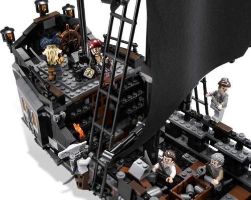 Pirates The Black Pearl Model Ship Building Blocks Bricks Compatible 4184 16006 Kids Birthday Christmas Toys Gifts No Box