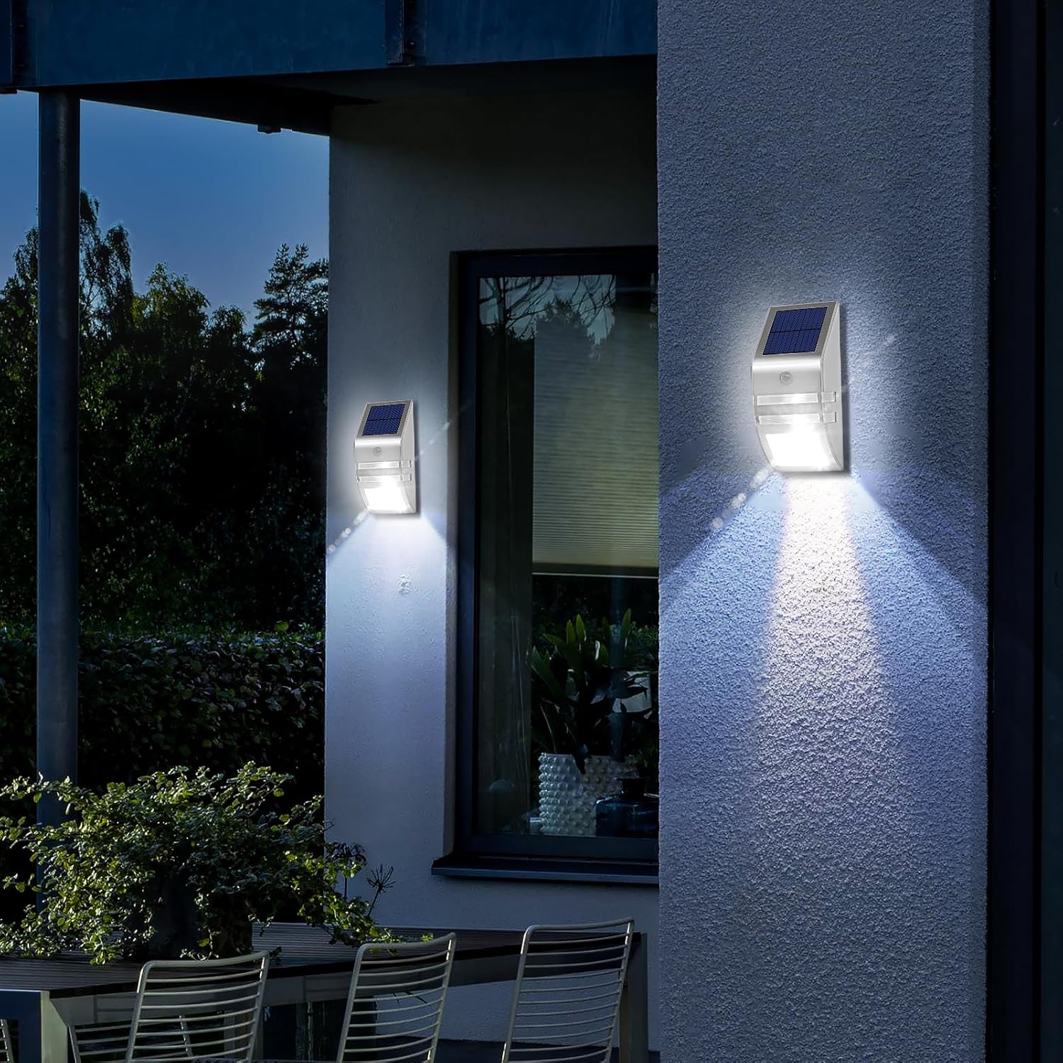  Outdoor Solar Lights with Motion Sensor 4 Pack Stainless Steel Wall Lights IP65 Waterproof Wireless Installation Perfect for Garden Fence Front Door Security 