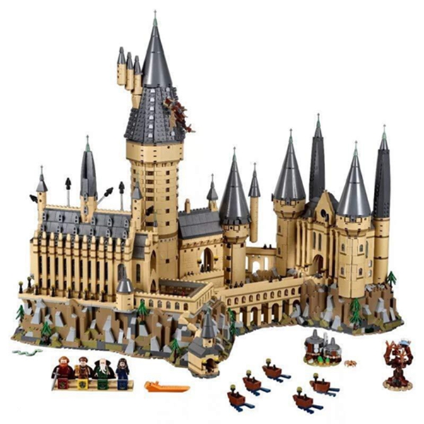 Harry Potter Hogwarts Castle Mode Collectable Set with the Great Hall