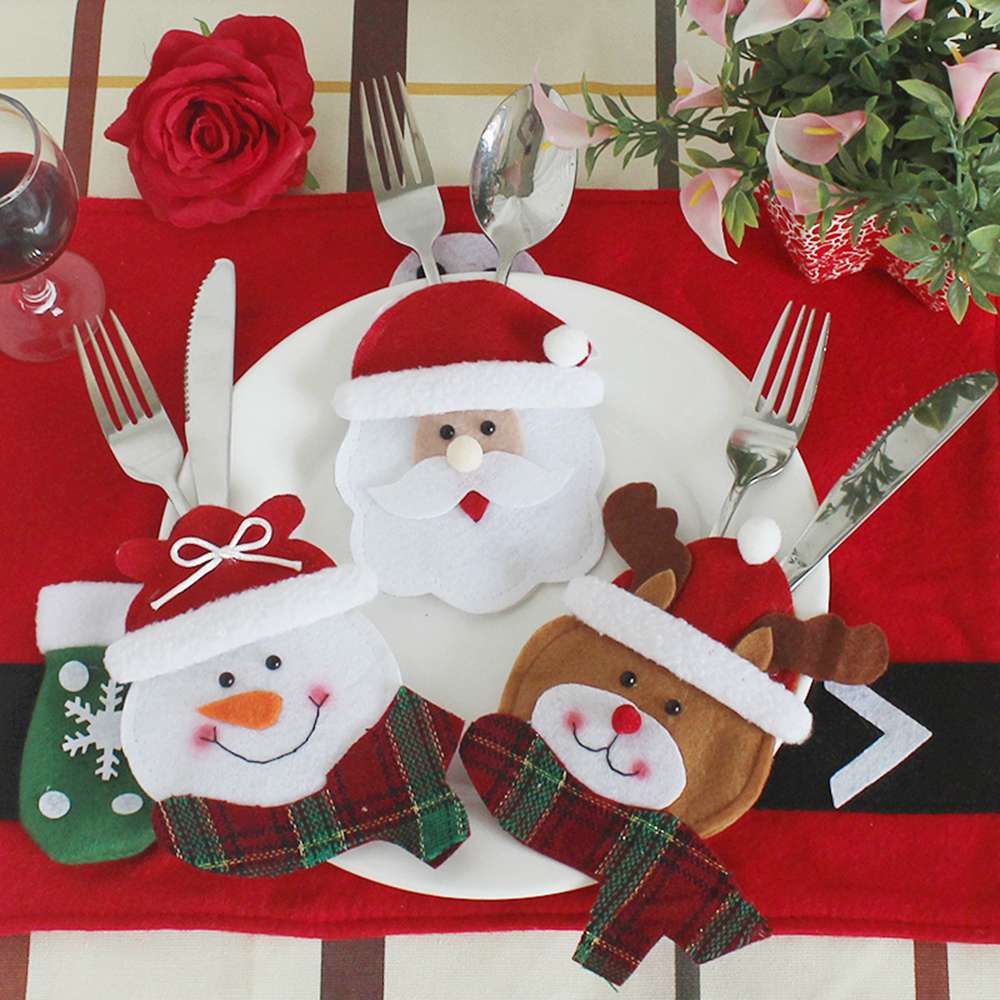 (Santa Claus) XMAS Novelty Decorations 3pcs set Kitchen Cutlery Suit Silverware Holders Pockets Knifes Forks Bag Snowman Shaped Christmas Party Decoration