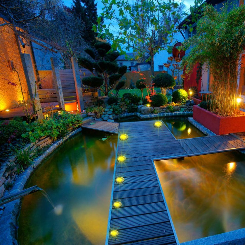 4Pcs 8LED Solar Power Ground Light Floor Deck Outdoor Garden Law Warm White