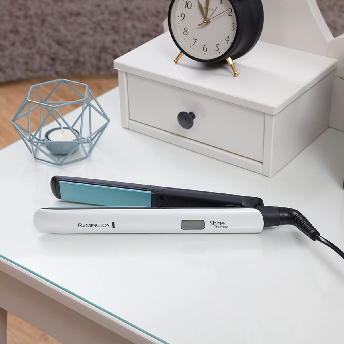 Remington Shine Therapy Ceramic Hair Straighteners with LCD display