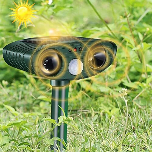 Cat Scarer Solar Powered Waterproof Cat Repellent Fox Repellent Garden Ultrasonic Pet Deterrents Solar Animal Repeller Outdoor with Motion
