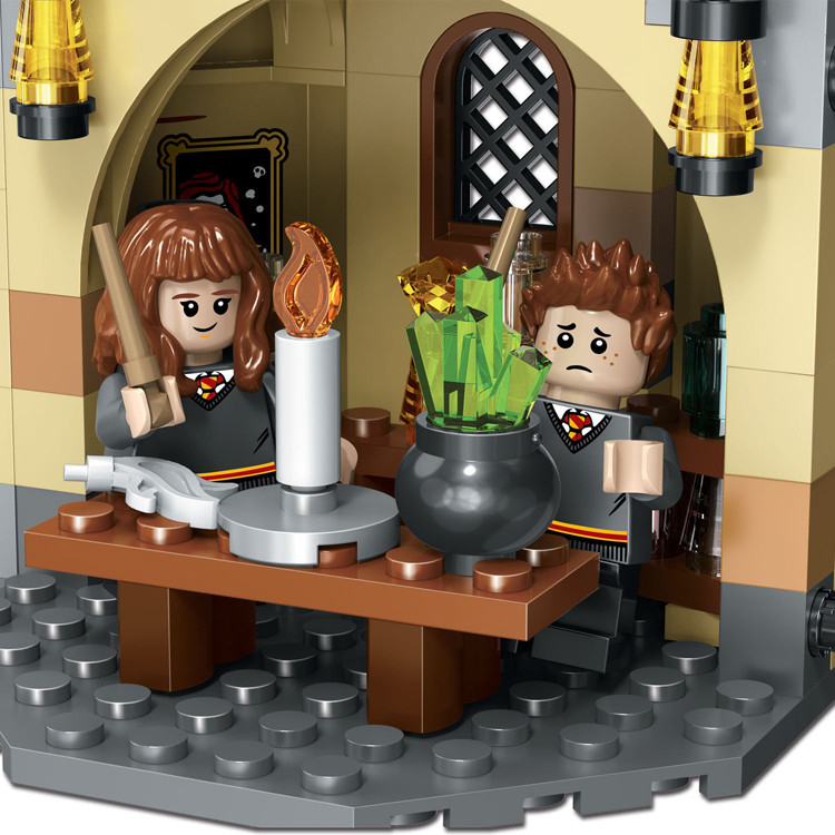 Magic Clock Tower Castle Compatible With 39145 Building Blocks Brick Kits Toys for Children Christmas Birthday Gift