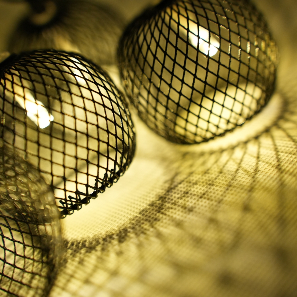 (5M10LED) 1PC Outdoor Fairy String Light with Vintage Metal Mesh Globe Solar Powered Waterproof LED Lights for Patio Garden Backyard Party