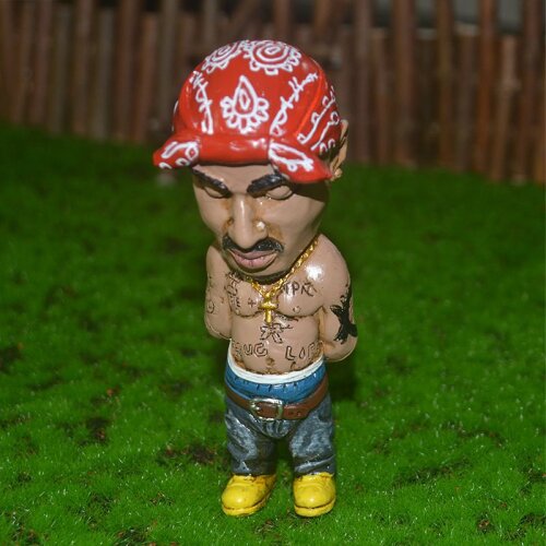 (2Pac Red) 2Pac Shakur B.I.G. Notorious Biggie Action Figure Rap Star Figurine Ornament
