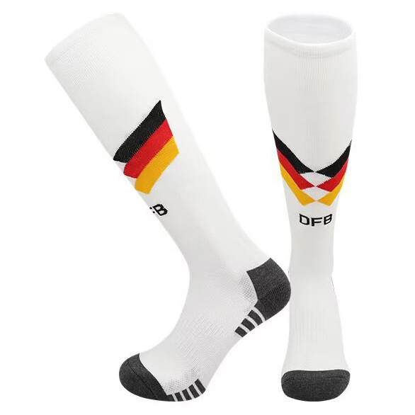 (22) Football Kits for Kids Adult Soccer Shirt with No.10 Musiala 2026 World Cup