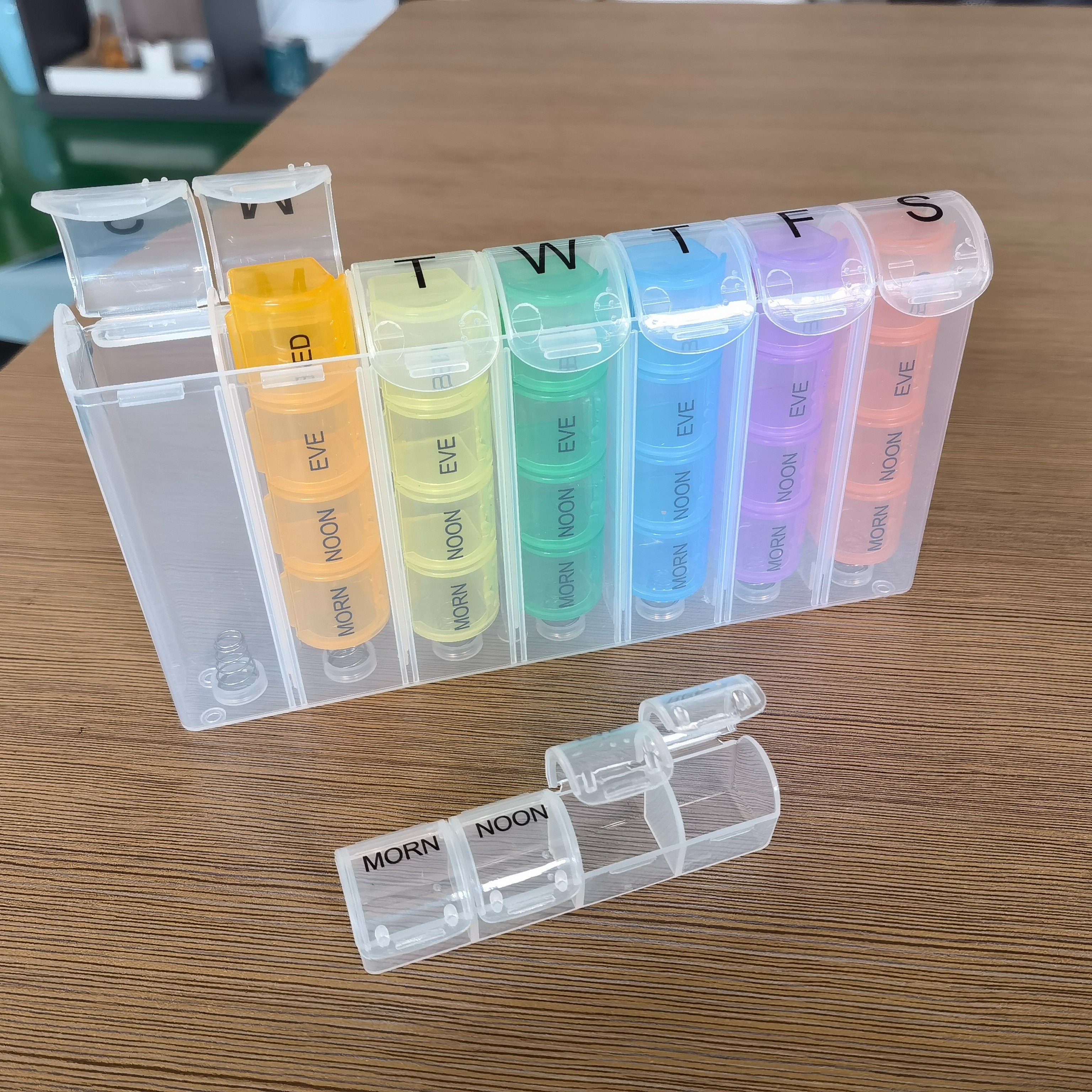 Portable Travel Pill Box 7 Days 28 Grids Pill Cases Container Weekly Rainbow Pill Organizer Storage for Vitamin Medicine Fish Oils Supplements  Easy to Open