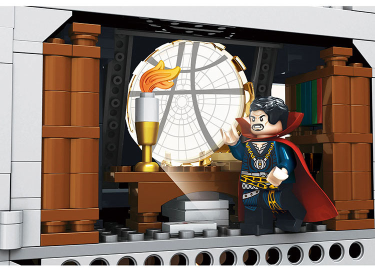 1044pcs Super Revengers 3-level New York Sanctum Sanctorum Showdown Strange Iron 10840 Building Blocks Set Compatible With Model No Box