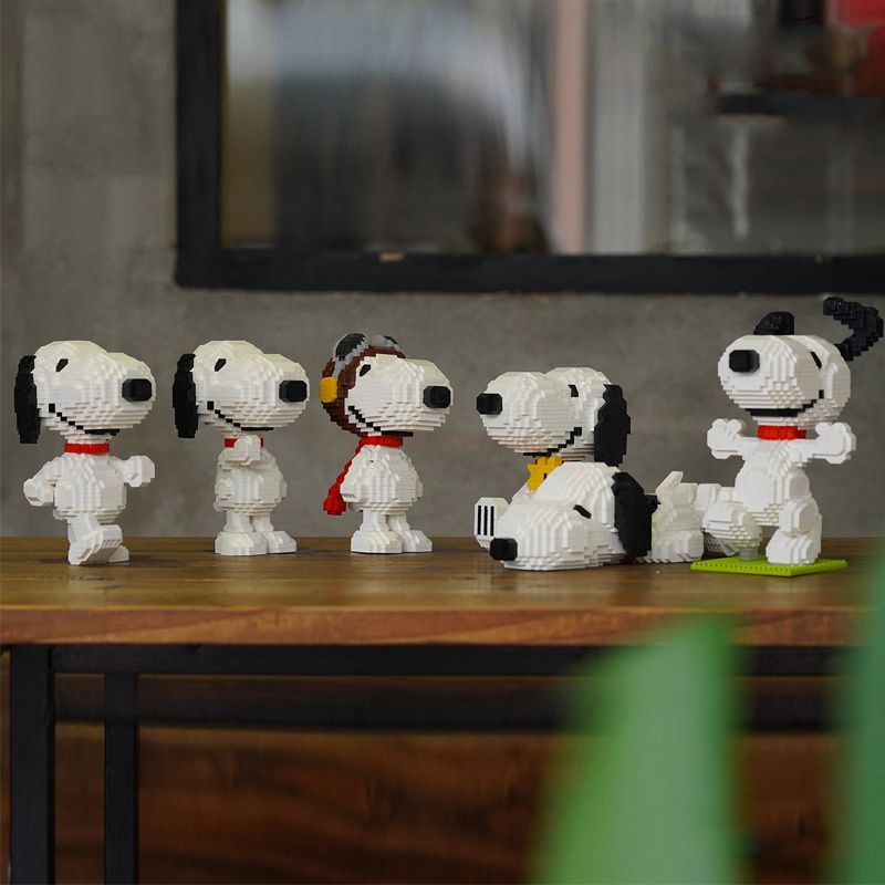 (Snoopy A) Creative Snoopy Anime Action Figures Building Blocks Micro Bricks Diy Assemble Toys For Children Gifts