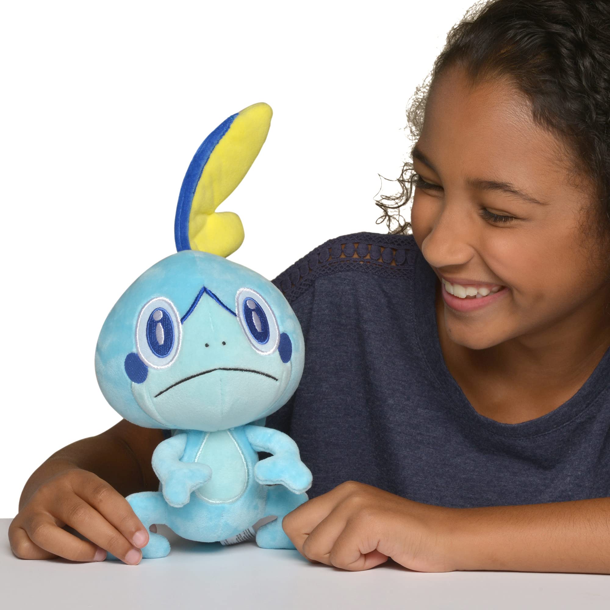 Pokémon Sobble Plush Toys Cute Cuddly Toys Sword and Shield Figure Stuffed Toy as Starter Pokémon for Trainers and Great for Traveling Car Rides Nap Play Time 20cm