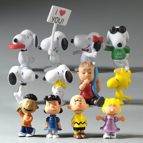 12pcs Charlie Brown Snoopy Figure Toy Play set