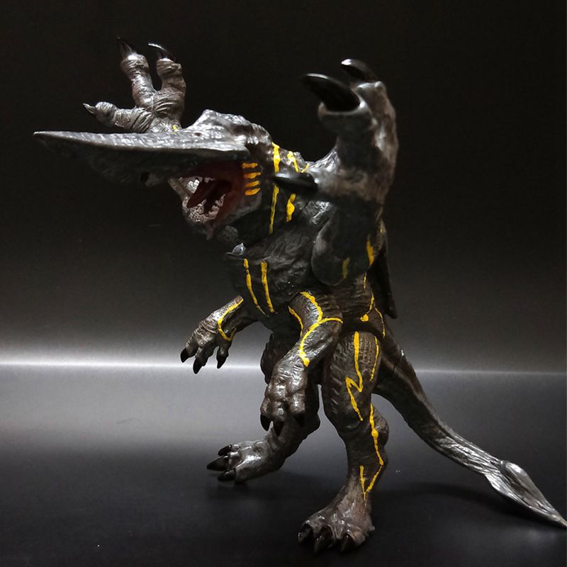 Pacific Rim Knifehead Action Figure