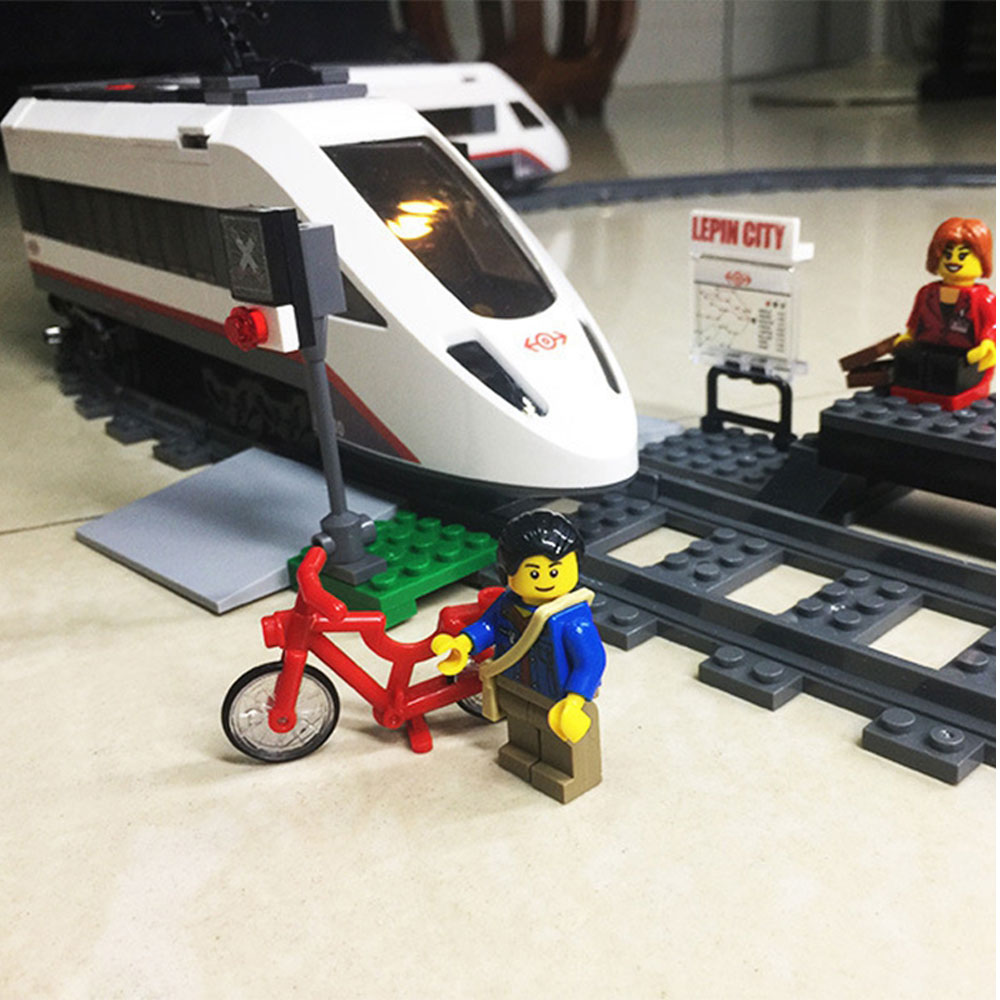 High-speed Passenger Train 02010 Building Blocks Bricks Toys For Children Figure High-Tech City 60051 Christmas Gifts